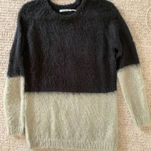 Kimchi Blue Two-Tone Sweater (NEVER WORN)